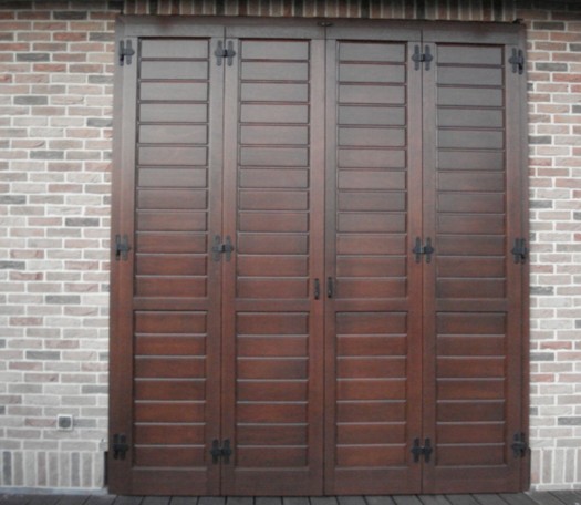 Wooden shutters