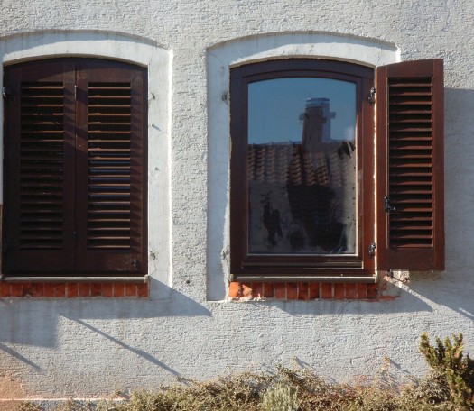 Wooden shutters