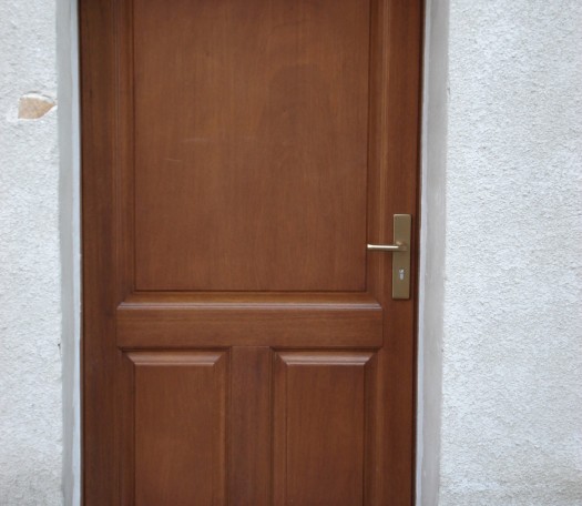 Außentüren aus Holz