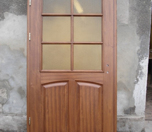 Interior wooden doors