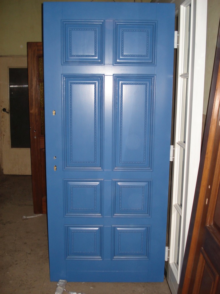 Interior wooden doors