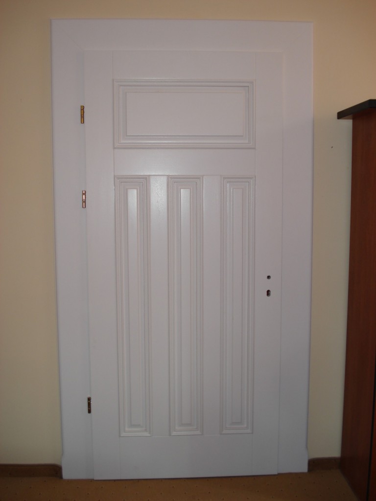 Interior wooden doors